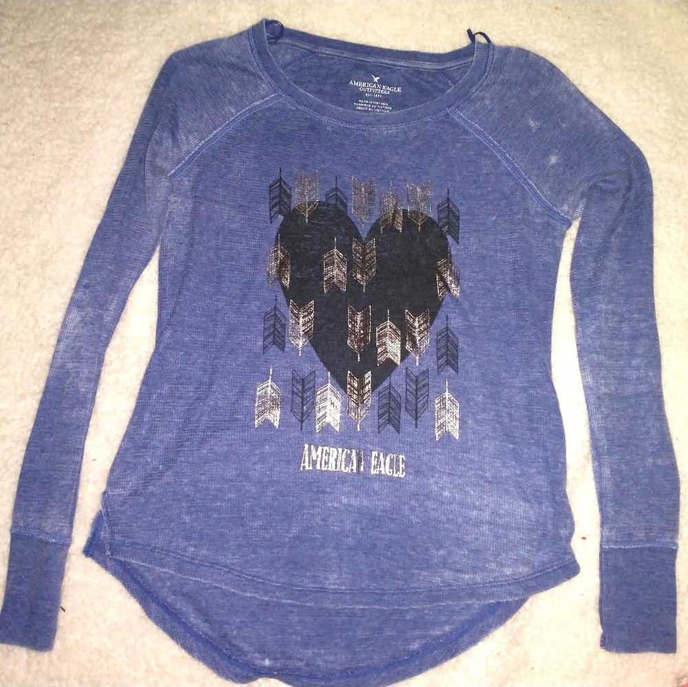 American Eagle shirt sz XS